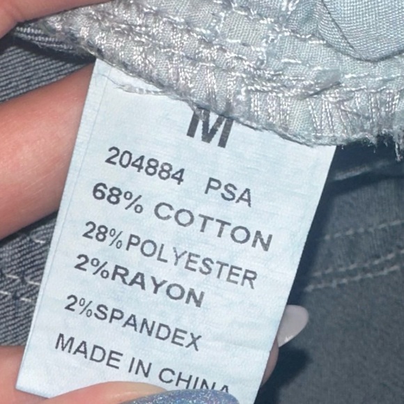 flamingo women’s flare jeans. - Picture 4 of 5